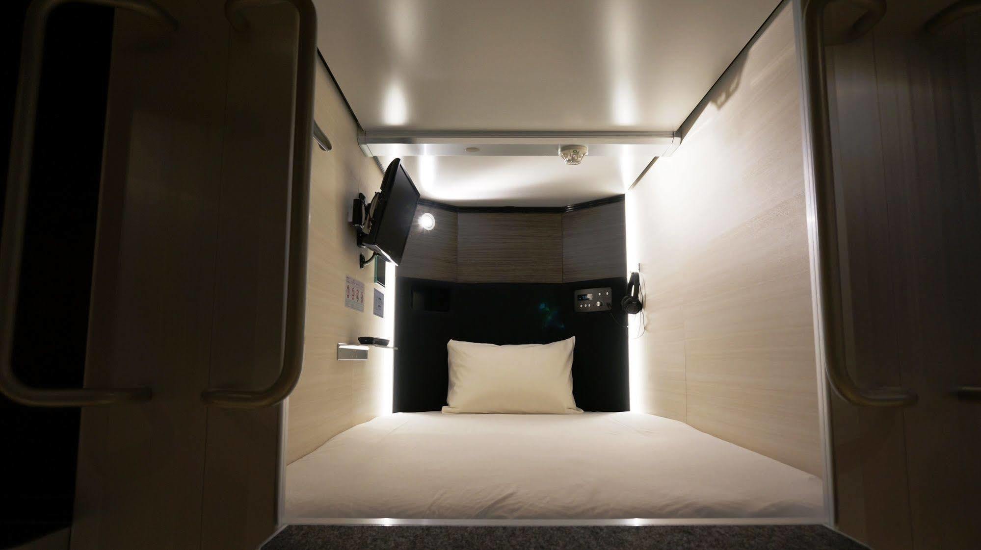 Akihabara Bay Hotel Tokio Zewnętrze zdjęcie