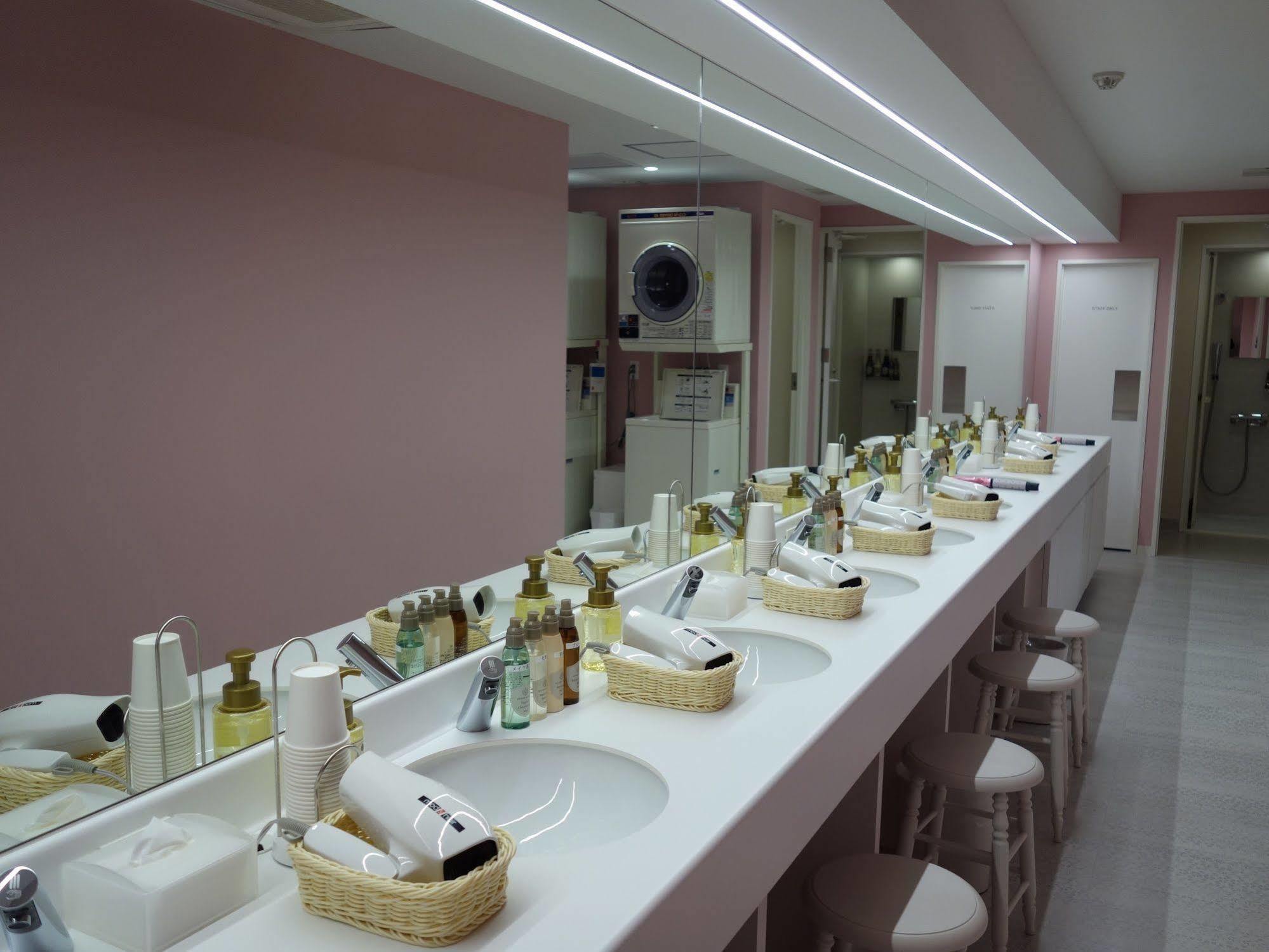 Akihabara Bay Hotel Tokio Zewnętrze zdjęcie